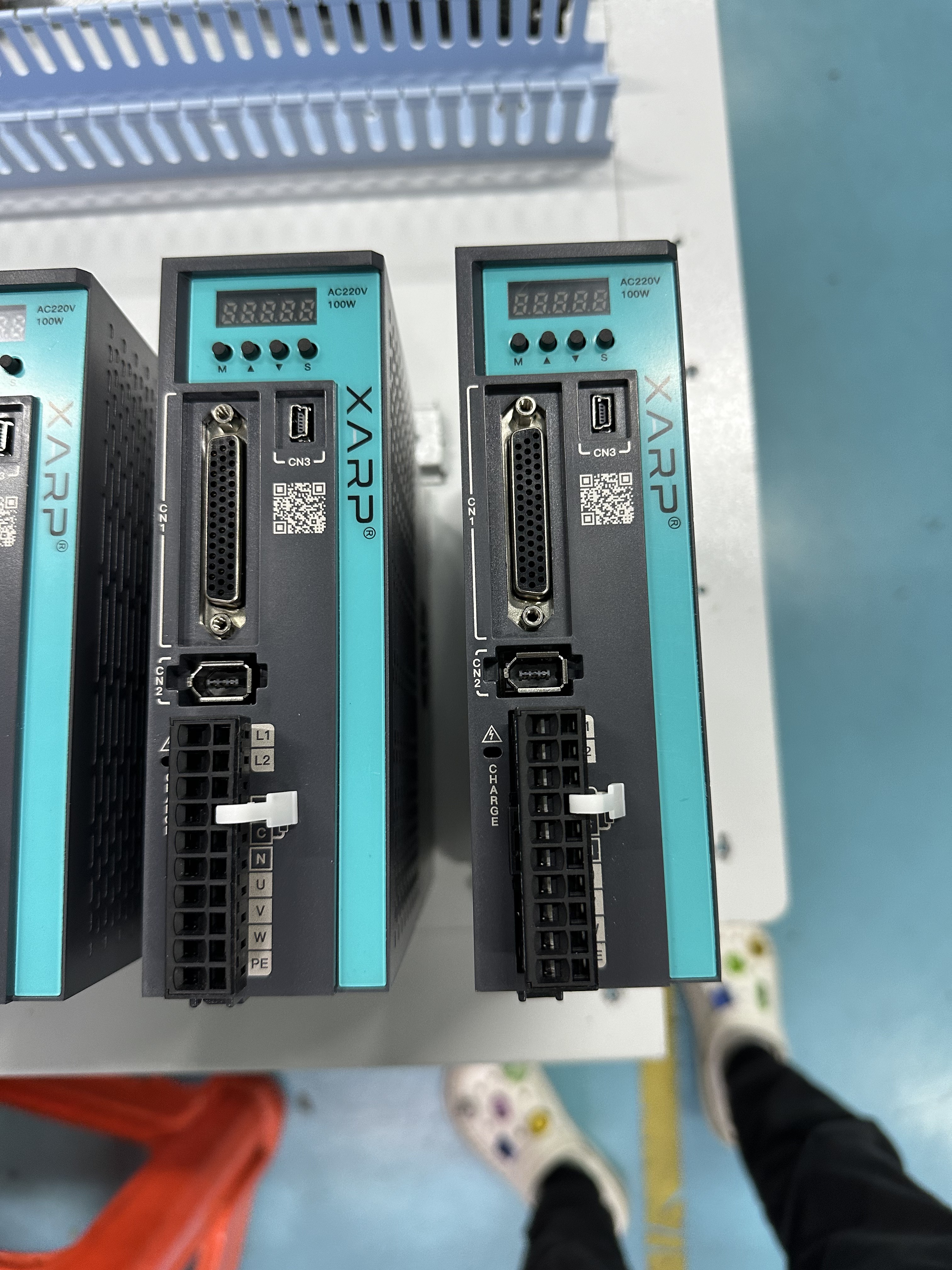 S4020 axial insertion machine servo controller close-up